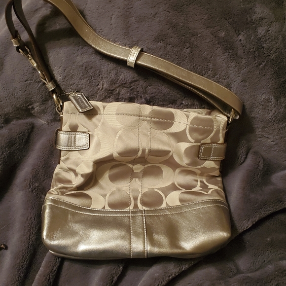 Coach Bags Coach Signature Gold Handbag With Chain Accent Poshmark